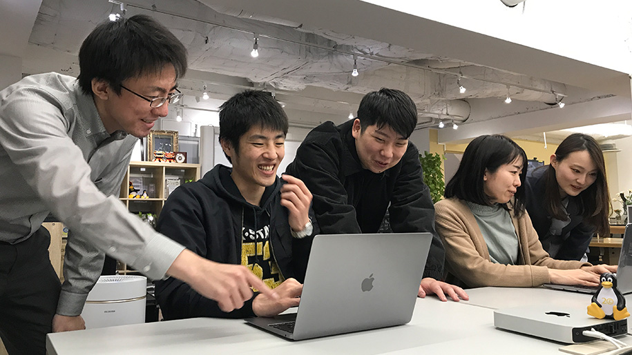 【参加者全員に就活支援金1000円プレゼント】【参加者限定で超早期本選考のチャンス】大幅なシステムコスト削減を実現する「ユニケージ開発手法」とは？世界で唯一の独自技術を用いて成長を続ける企業の選考直結座談会！