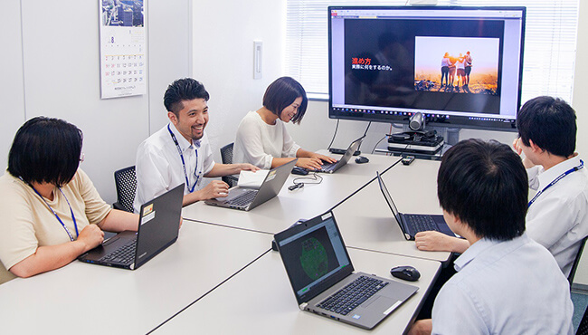 【就活支援金2000円プレゼント】設計開発職志望の学生必見！「無線通信技術」で日本の教育やインフラの未来を支える仕事の魅力に迫る座談会