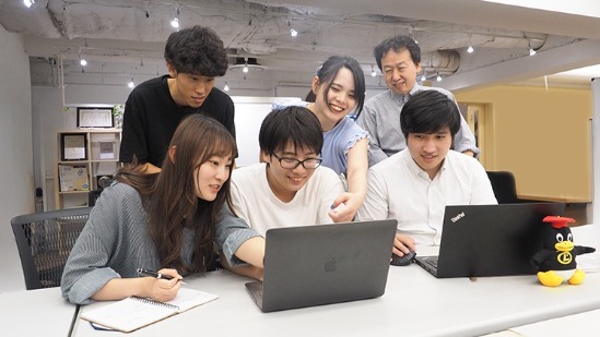 【最短3月内定！冬季インターンシップのご案内！】 システムエンジニアでもあり、データサイエンティストでもあり、コンサルでもある。 全てをカバーできるエンジニアを育てる企業の秘訣に迫る！＜内定者も参加の座談会実施＞